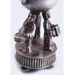 Ezüst (Ag) besamin tartó szukkoti zenélő figurális alakokkal, 1894, orosz, jelzett, mesterjellel, m: 9 cm, 86g //...