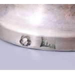 Ezüst (Ag) Kiddus pohár alátéttel. cca 19. sz. utolsó harmada, jelzett, mesterjeggyel, m: 9,5 cm, d: 13,5 cm...