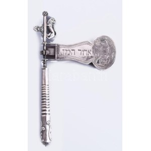 Ezüst (Ag) Purim ünnepi kereplő, 1883, orosz, jelzett, mesterjellel, gazdagon díszített, 20x13 cm, bruttó 123g //...