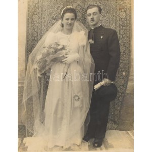 ca 1940 M. kir. Repülőoktató katonatiszt fotóalbuma 58 db a katonasághoz, budaörsi reptérhez kötődő...
