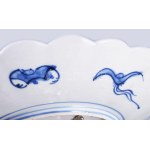 Aufsatz, asztalközép, kínáló. Ezüst, jelzett Dianás jelzéssel, hozzá, kézzel festett japán Imrai porcelán tál...