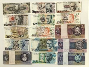 Group of Banknotes: Brazil (15)
