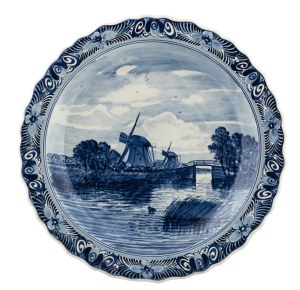 Decorative plate, Netherlands, Delft, mid-20th century.
