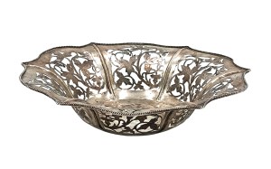 Fruit platter(Krakow, l.30.XX century).
