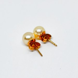 Gold 375/9K earrings with Akoya pearls, post