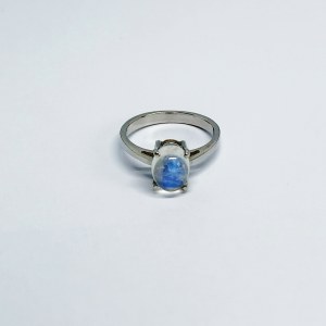 Silver Gemporia ring with moonstone