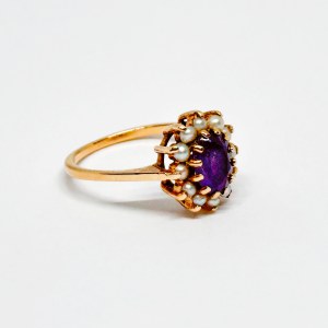 Gold 375/9K Ring with Amethyst and Pearls