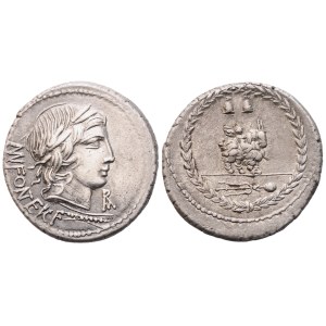 Mn. Fonteius, Denario, 85 a.C.; AR (3,95 g; 19,7 mm; 4 h)