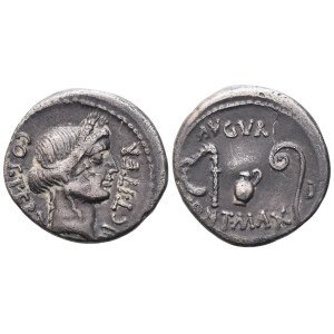 C. Iulius Caesar, Denarius, 46 BC; AR (3,48 g; 18,6 mm; 9 h)