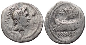 Sextus Pompey and Q. Nasidius, Denarius, Massalia, 42-38 BC; AR (2,95 g; 18,5 mm; 3 h)