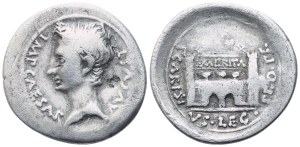 Augustus (27 BC-14 AD); Denarius, Emerita Augusta, 25-23 BC; AR (3,58 g; 20,5 mm; 4 h)