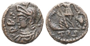Commemorative Series (330-354), Imitating Urbs Roma type from Treveri; Æ (0,94 g; 11 mm; 6 h)