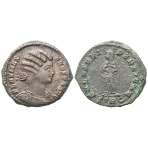 Fausta Augusta (324-326), Follis, Treveri, 326; Æ (3,78 g; 19 mm; 12 h)