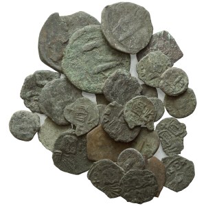 Lot of 29 Byzantine Æ coins to be catalogued. Lot sold as is, no returns.