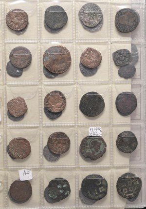 Roman coins Empire - Album with 140 Small Bronzes to be graded...