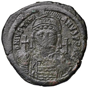 Byzantine coins - BISANZIO Justinian I (527-565) Follis - Bust el...
