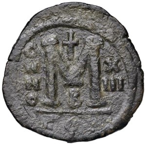 Byzantine coins - BISANZIO Justinian I (527-565) Follis - Bust el...