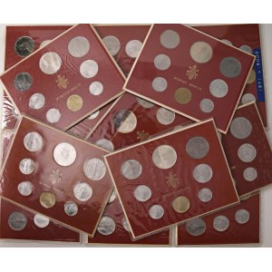 Papal coins - Lotto di venticinque divisionali come da foto. Da ...