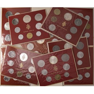 Papal coins - Lotto di venticinque divisionali come da foto. Da ...