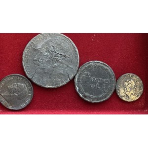 Savoy Coins - Lotto di quattro falsi d'epoca come da foto...