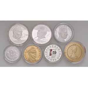 Foreign coins - Lotto di sette gettoni/medaglie come da foto. Da e...