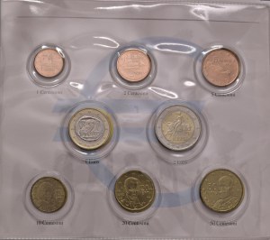Foreign coins - Dedicated album with 2002 EURO series (or period)...
