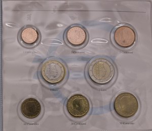 Foreign coins - Dedicated album with 2002 EURO series (or period)...