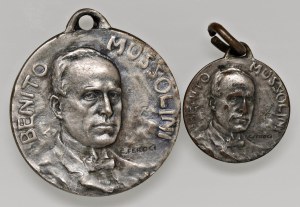 Fascist medals - FASCIST. Ventennio (1922-1943) Pair of medals...