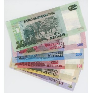 Foreign Banknotes - Mozambico Lotto di 6 banconote come da foto - P. 1...