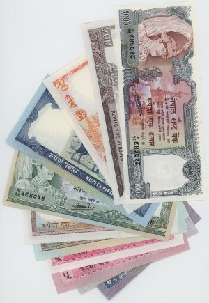 Foreign Banknotes - NEPAL Lot of 11 banknotes, as pictured...
