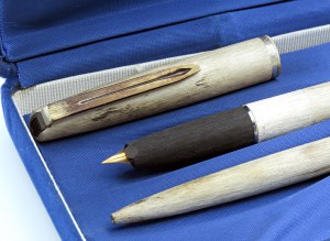 Pens - AURORA - Lot of 2 pens - Fountain pen and p...