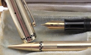 Pens - EVERSHARP - Lot of 2 items - Fountain pen...