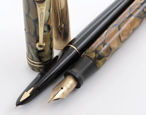 Pens - PARKER - Lot of 2 fountain pens - Model ...