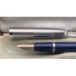 Pens - PARKER - Lot of 2 pens - Fountain pen and pen holder...