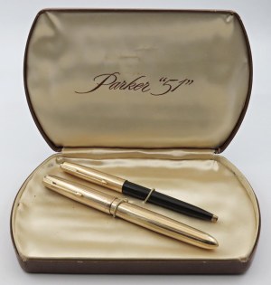 Pens - PARKER - Lot of 2 pens - Parker 51. 1 fountain pen...