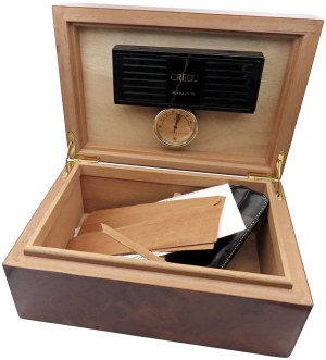 Pens - Wooden CIGAR BOX. Hygrometer and cigar holder...