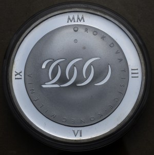Czech Republic - medal, 2000 CZK Millennium bimetal with hologram, variant with matt field