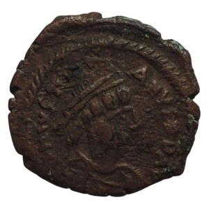 Justinian I. 527-565, AE decanummium Constantinople