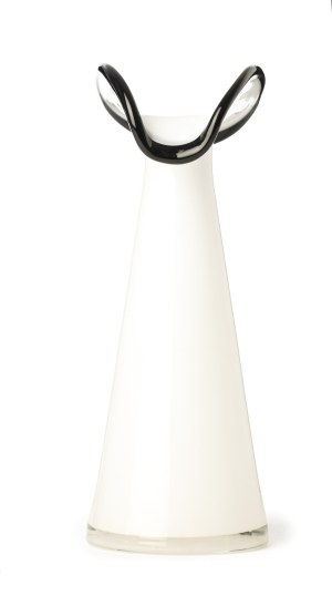 Jerzy Słuczan-Orkusz Tarnowiec Glassworks in Tarnowiec, Vase 1970s-80s.