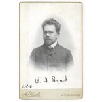 PORTRAIT PHOTOGRAPHY of W. S. Reymont with his signature, dated. 15 V 1905.