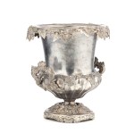 Fraget (1896 - 1939 ), kráter na chladenie Champagne s erbom Trumpa , 1851