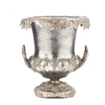Fraget (1896 - 1939 ), kráter na chladenie Champagne s erbom Trumpa , 1851