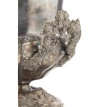 Fraget (1896 - 1939 ), kráter na chladenie Champagne s erbom Trumpa , 1851