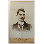 [PHOTO]. IGNACY DASZYNSKI. Photograph pasted on cardboard. The name of the photographic establishment is missing....