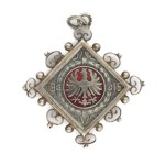 Patriotic pendant with eagle and date 1915