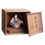 Unique ceramic figurine of an Ajn woman - Fukise studio
