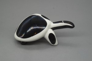 Hanna Orthwein (proj.), Żółw, Zakłady Porcelany Stołowej „Chodzież”, 1957