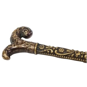 Decorative handle for umbrella