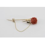 Brooch with coral