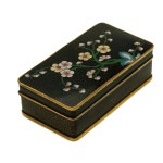 Jewelry casket, China l. 70/80 te. 20th century. (239)